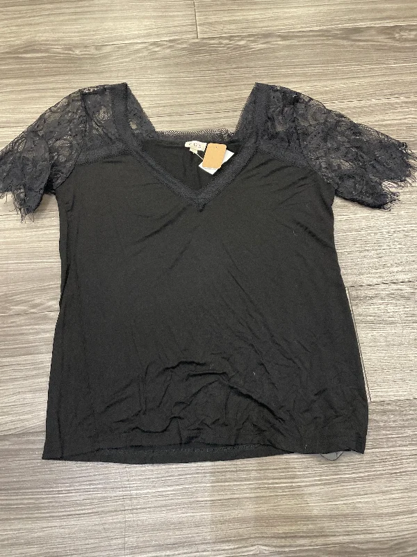 women's tops with cold-shoulder cuts and lace detailingTop Short Sleeve By Pol In Black, Size: L