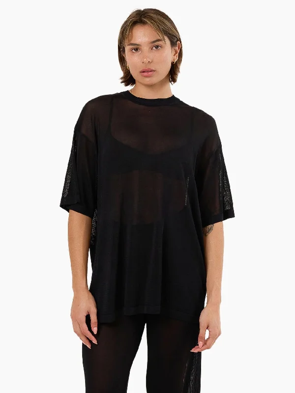 women's tops for those who want to wear versatile pieces that can be dressed up or downAnais Knit Oversize Tee - Black