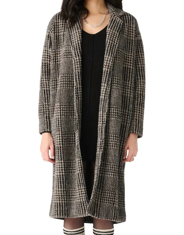 women's coats with Victorian-era influencesLong Sleeve Soft Coat In Houndstooth Plaid