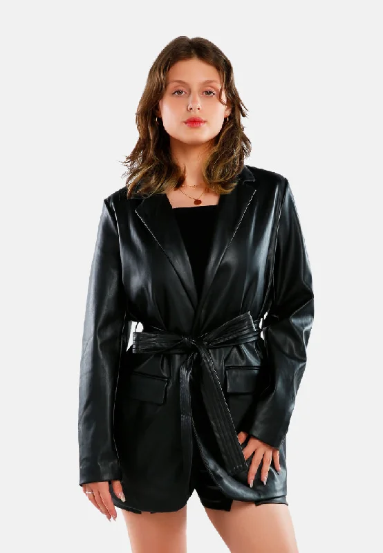 women's coats with asymmetrical hems人造皮革包裹