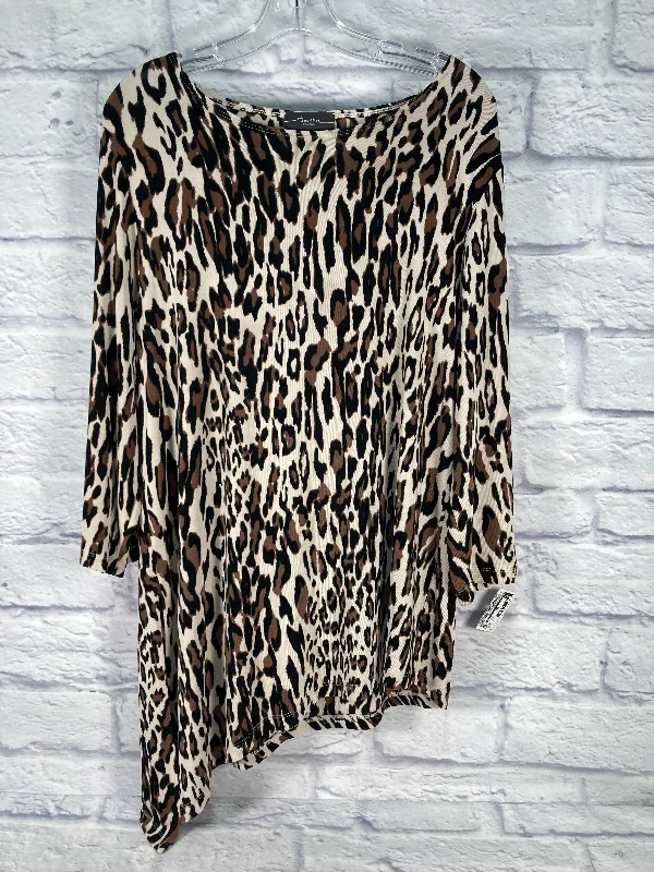 women's tops for those who want to create outfits that reflect their personal style and sense of fashionTunic Long Sleeve By Chicos In Animal Print, Size: L