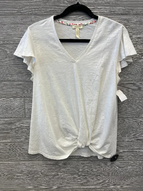 women's tops for those who want to elevate their everyday wear with chic and elegant piecesTop Short Sleeve By Matilda Jane In White, Size: M