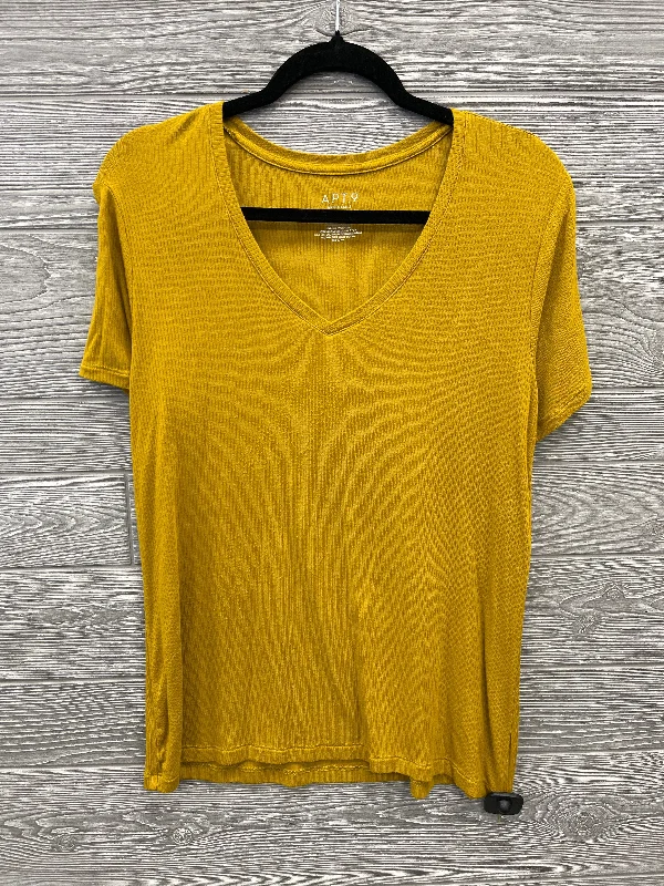 women's tops for those who want to create outfits that are both unique and memorableTop Short Sleeve By Apt 9 In Yellow, Size: M