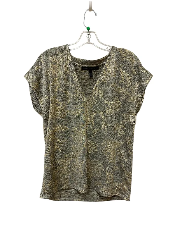 women's tops for those who want to show off their figure in a flattering wayTop Short Sleeve By White House Black Market In Gold & Green, Size: S