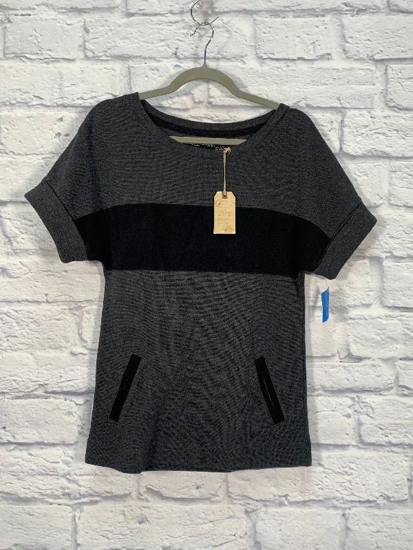 women's tops with sleeveless designsTop Short Sleeve Designer By All Saints In Black & Grey, Size: S