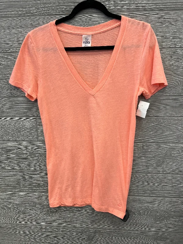 women's tops for those who want to show off their figure in a flattering wayTop Short Sleeve By Pink In Coral, Size: M