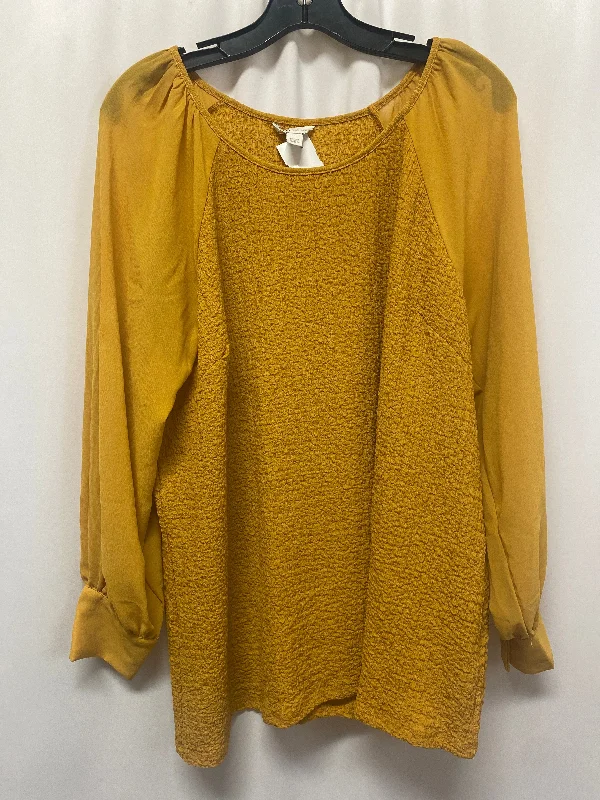 women's tops for summer festivalsTop Long Sleeve By Cato In Yellow, Size: 1x