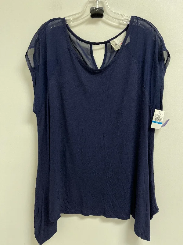 women's tops for those who believe in expressing their individuality through fashionTop Short Sleeve By Vince Camuto In Navy, Size: Xl