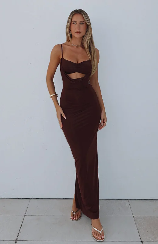 women's machine-washable dressesHit The City Maxi Dress Chocolate