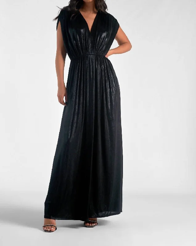 Off-The-Shoulder DressGatsby Maxi Dress In Black