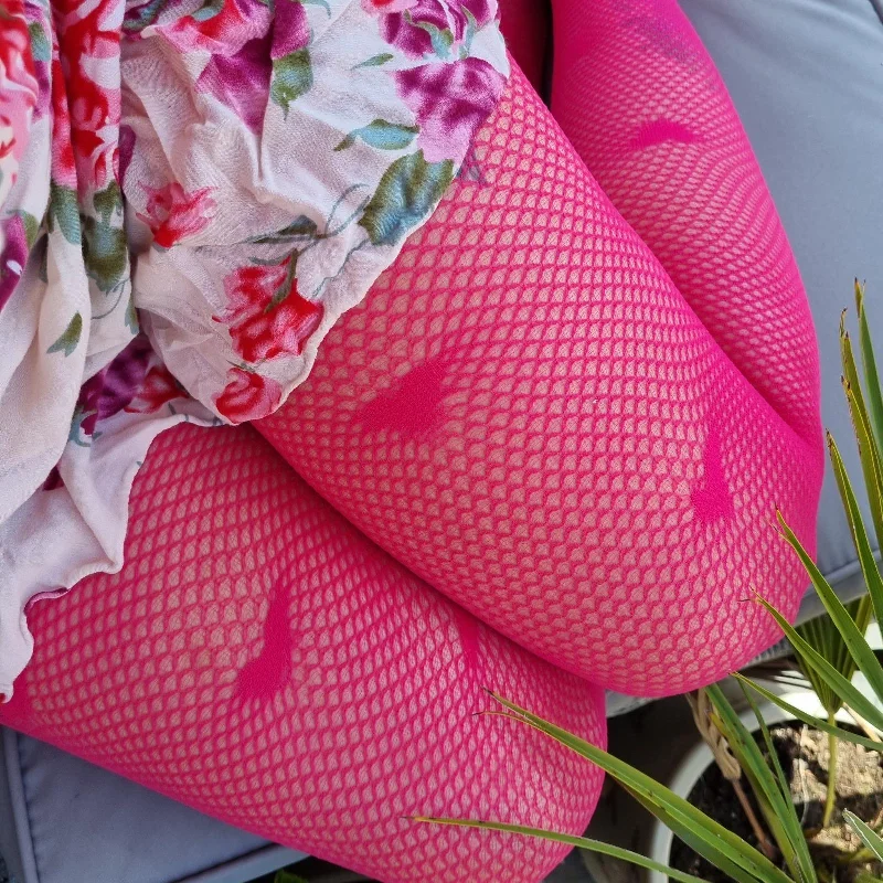 Perfect Fit Silk Stockings AssuranceFishing for Love - Pomegranate